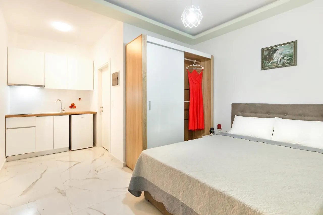 Nikogroup Plaza Apartment Polychrono Greece